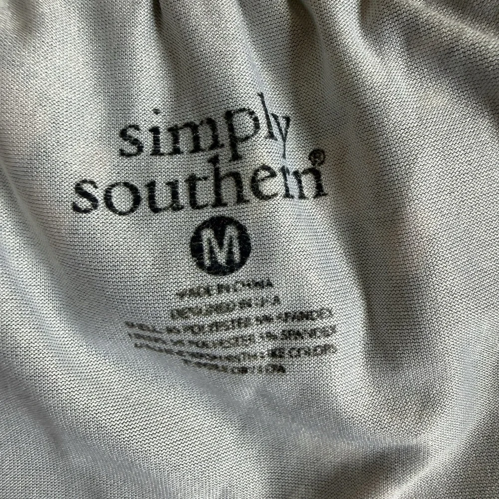 Simply Southern Men's Medium Pink Floral Lined‎ Athletic Work Out Casual Shorts